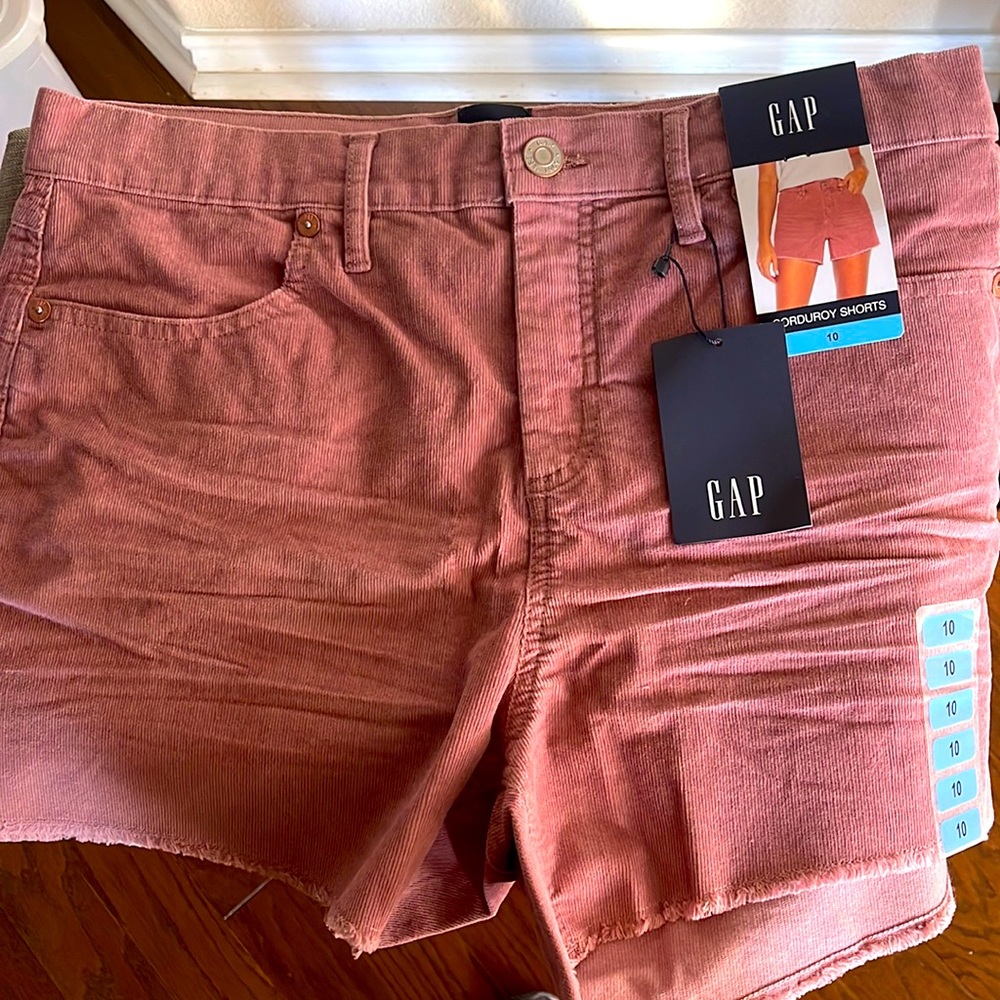 Gap corduroy shorts